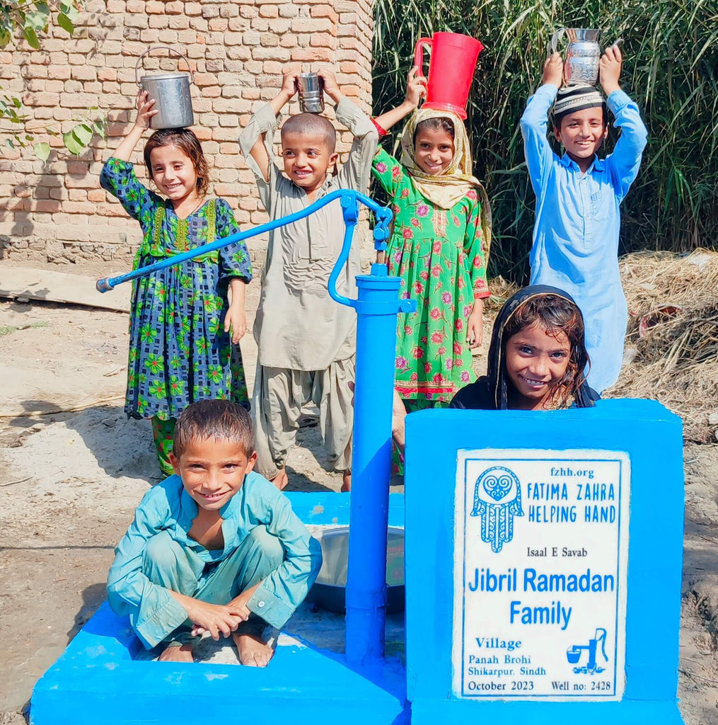 Sindh, Pakistan – Jibril Ramadan Family – FZHH Water Well# 2428