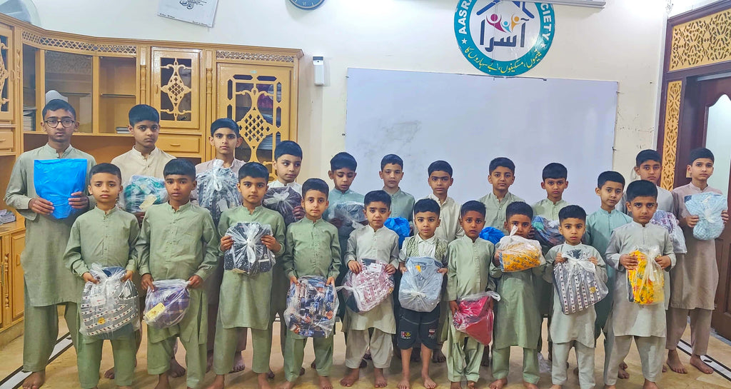 Lahore, Pakistan - Eid-ul-Fitr Celebration Day 1 - Participating in Our Month of Ramadan Appeal Program & Orphan Support Programs by Distributing Brand New Eid-ul-Fitr Clothes & Gifts to 150+ Beloved Orphans & Less Privileged Children