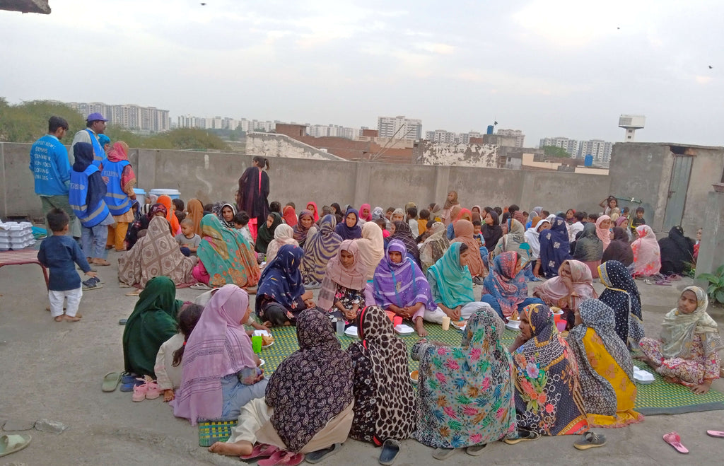 Lahore, Pakistan - Ramadan Day 25 - Participating in Our Month of Ramadan Appeal Program by Serving Blessed Iftar & Hot Meals with Cold Drinks to 150+ Less Privileged Children & Women