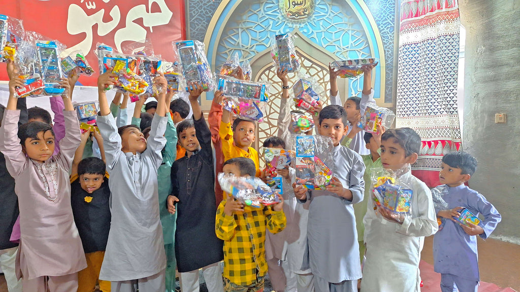 Lahore, Pakistan - Participating in Orphan Support & Mawlid Support Programs by Celebrating ZikrAllah & Mawlid an Nabi ﷺ, Serving Hot Meals with Desserts & Distributing Blessed Goodie Bags with Gifts to 150+ Beloved Orphans & Less Privileged Children
