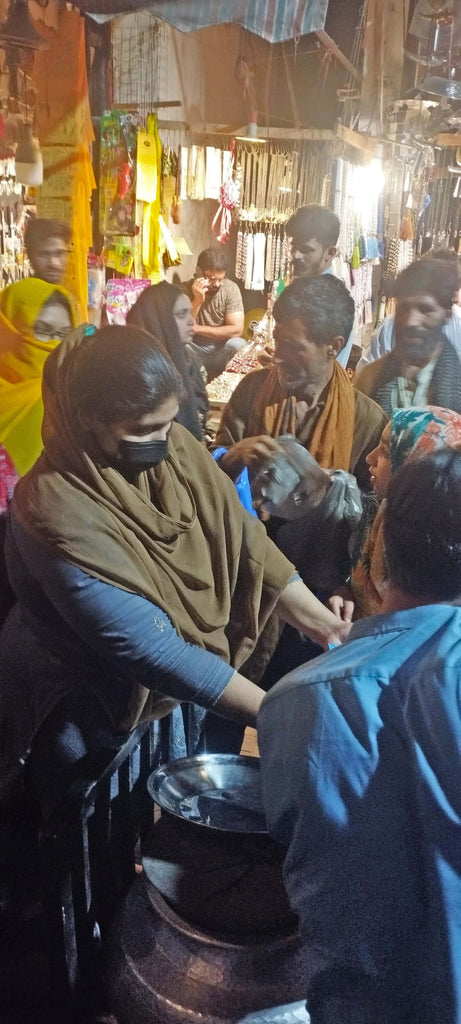 Lahore, Pakistan - Participating in Mobile Food Rescue Program by Distributing Hot Meals (Biryani) to 60+ Less Privileged People at Local Community's Holy Shrine