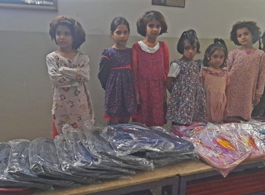 Lahore, Pakistan - Participating in Orphan Support Program & Mobile Food Rescue Program by Distributing 50+ Brand New School Bags, Fresh Fruits & Fresh Bakery Items to 50+ Beloved Orphans & Less Privileged Children at Local Community's Orphanage