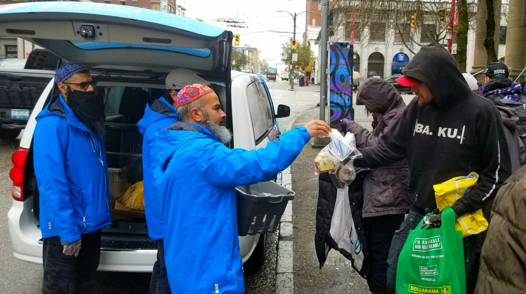 Honoring Birthday of Beloved Sultanul Awliya Mawlana Shaykh Nazim (Q) by Distributing Blessed Birthday Packages to Homeless People – CAN