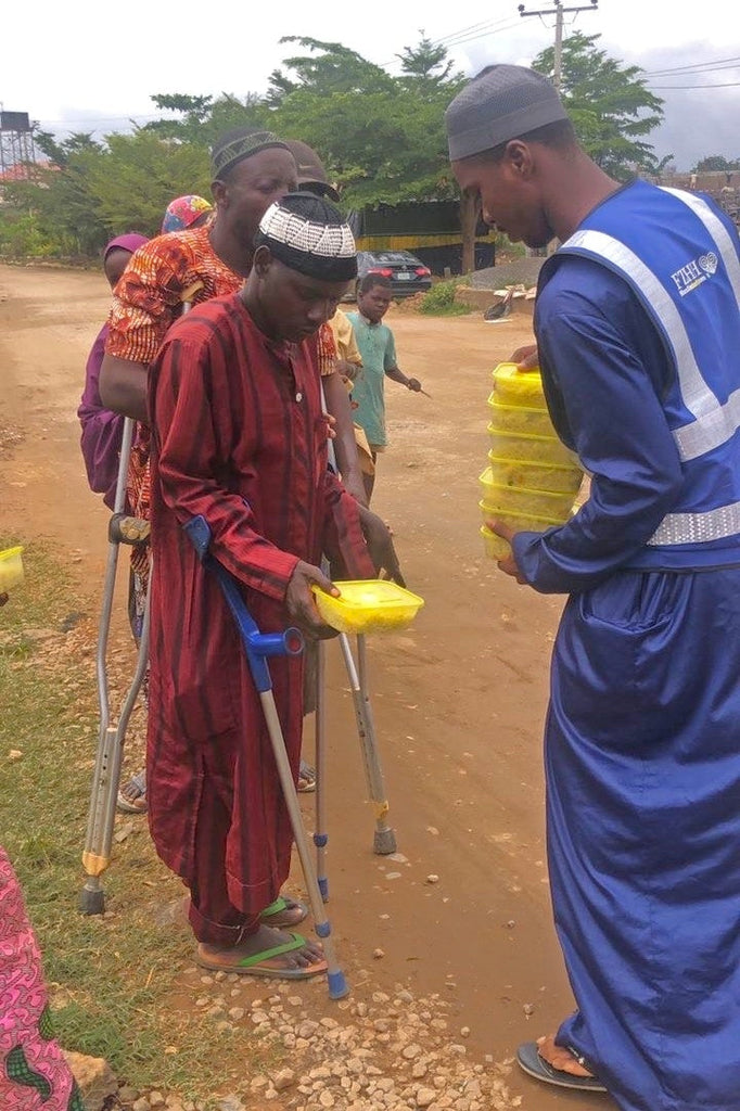 Abuja, Nigeria - Participating in our Mobile Food Rescue Program by Preparing, Packaging & Distributing Hot Homemade Meals to 25+ Less Privileged People