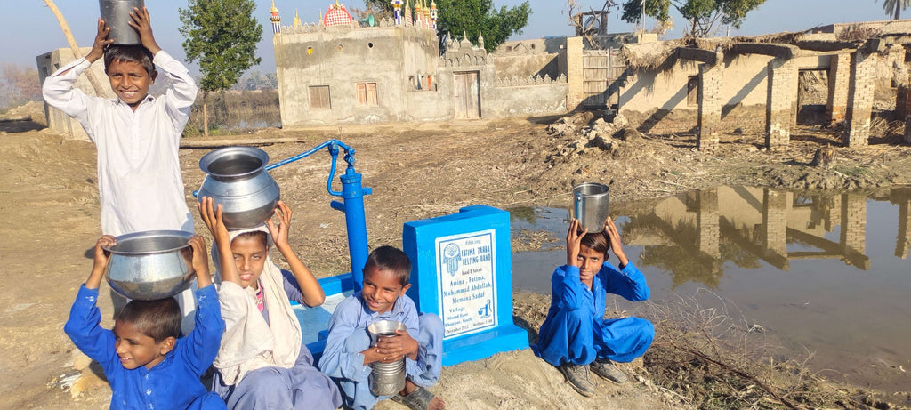 Sindh, Pakistan – Amina, Fatima, Muhammad Abdullah, Memona Sadaf – FZHH Water Well# 1108