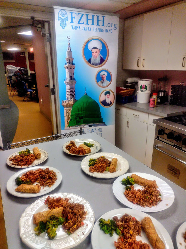 Chicago, Illinois - Participating in Mobile Food Rescue Program by Serving 24+ Hot Meals & Blessed Cake at Local Community's Homeless Shelter