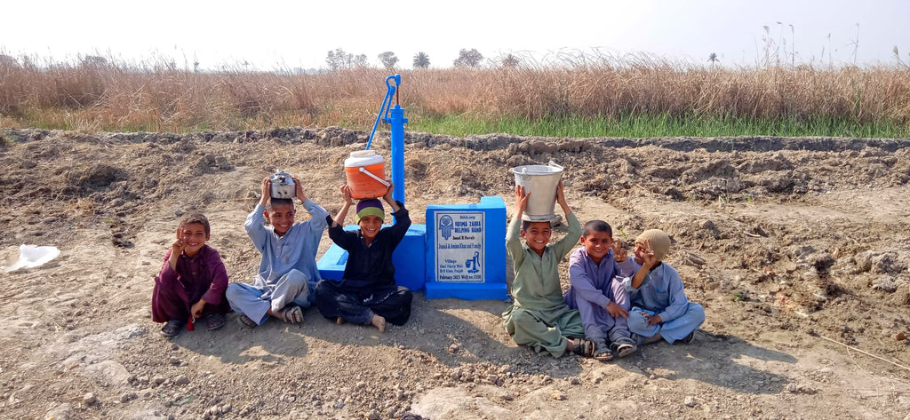 Punjab, Pakistan – Junaid & Amina Khan and Family – FZHH Water Well# 1358