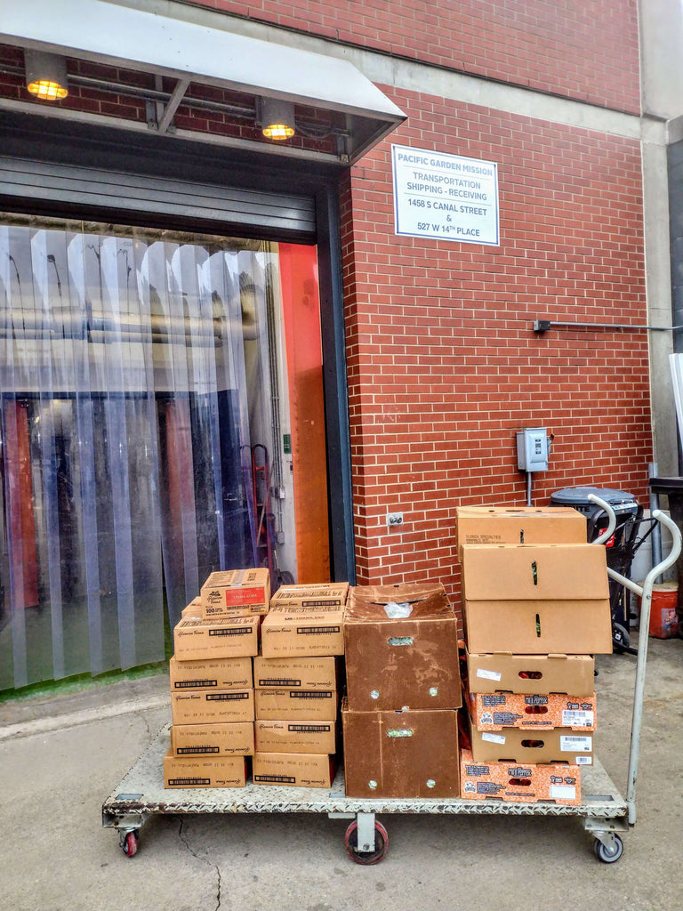 Chicago, Illinois - Participating in Mobile Food Rescue Program by Rescuing & Distributing 150+ Partially Prepared Meals, Fresh Vegetables & Dairy Products to Local Community's Homeless Shelters