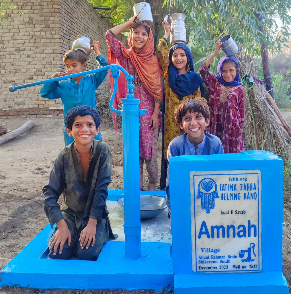 Sindh, Pakistan – Amnah – FZHH Water Well# 2642