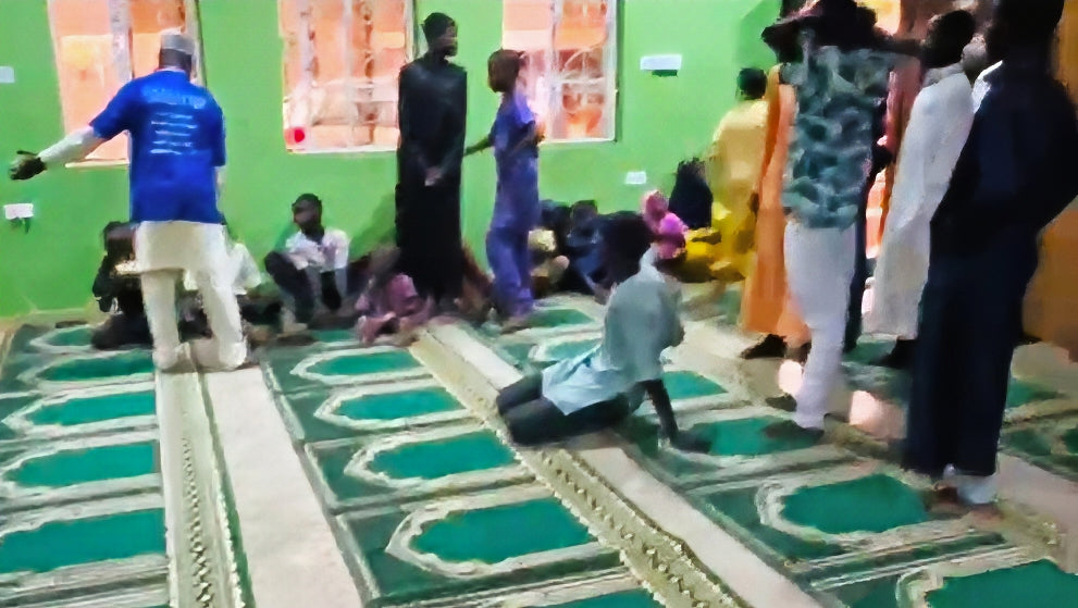Ilorin, Nigeria - Ramadan Program 12 - Participating in Month of Ramadan Appeal Program & Mobile Food Rescue Program by Distributing Hot Iftari Dinners to 87+ Less Privileged Children