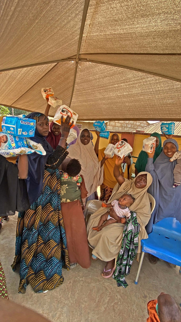 Abuja, Nigeria - Participating in Pediatric Medical Outreach Program by Treating 700+ Malaria & Typhoid Affected Sick Children & Distributing Essential Pediatric Consumable Supplies to Less Privileged Children & Nursing Mothers at Local Health Centers