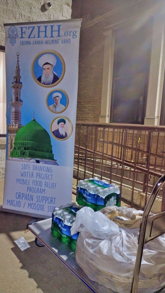 Chicago, Illinois - Participating in Mobile Food Rescue Program by Rescuing & Distributing 60+ Sandwich Kits & Water Bottles to Local Community's Homeless Shelter Serving Less Privileged Women & Children