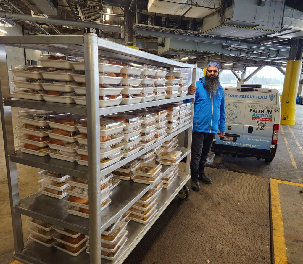 Vancouver, Canada - Participating in Mobile Food Rescue Program by Rescuing 250+ Complete Meals & Distributing to Local Community's Homeless & Less Privileged People
