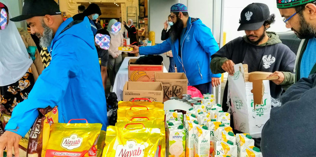 Honoring Wiladat/Birthday of Beloved Shaykh Nurjan Mirahmadi & URS/Union of Mawlana Shaykh Ali ar-Ramitani ق ع by Distributing Essential Groceries to Refugees & Families in Need at Muslim Food Bank – CAN