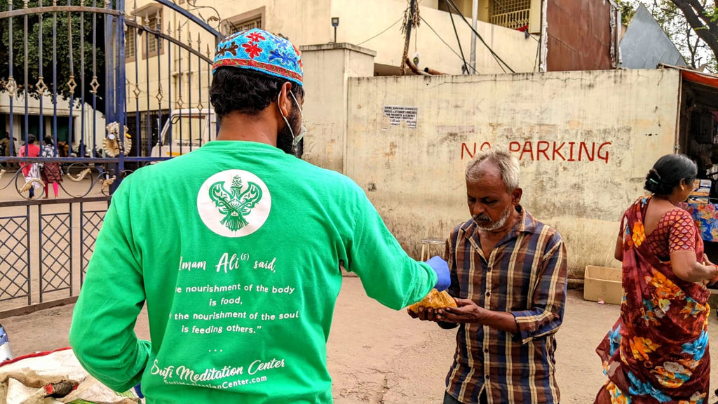 Honoring URS of Shaykh Baba Samasi (Q) by Distributing Warm Meals to Poor & Needy at Govt. Maternity Hospital – IND