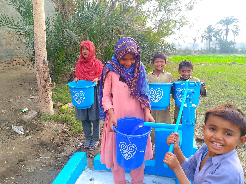 Nusrat Ashfaq, Rehan Mahmood, Hana Mahmood - Order no. US 87789 - Well no. 6633